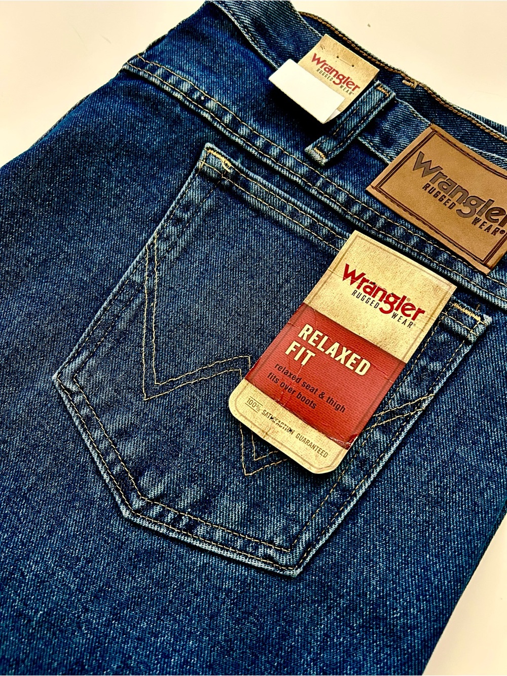 Wrangler Relaxed Fit Jeans in Dark Blue Denim Sz 40 x 32